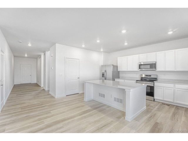 45867 Mill Ave, Bennett, CO 80102