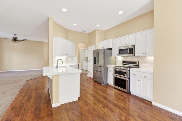 3550 Saddlepeak Ct, Rocklin, CA 95765