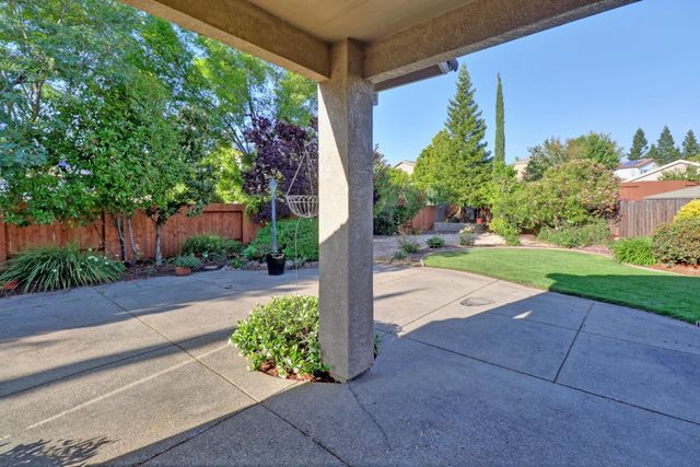 3550 Saddlepeak Ct, Rocklin, CA 95765