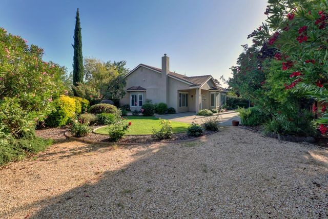 3550 Saddlepeak Ct, Rocklin, CA 95765