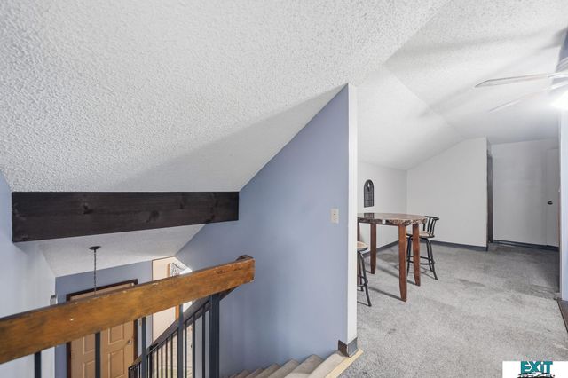 7010 Shamrock Road, Lincoln, NE 68506