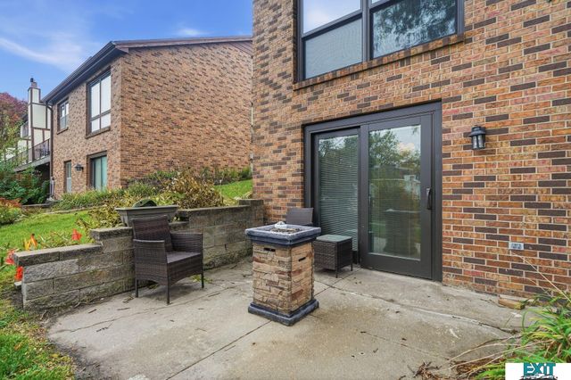 7010 Shamrock Road, Lincoln, NE 68506