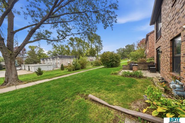 7010 Shamrock Road, Lincoln, NE 68506