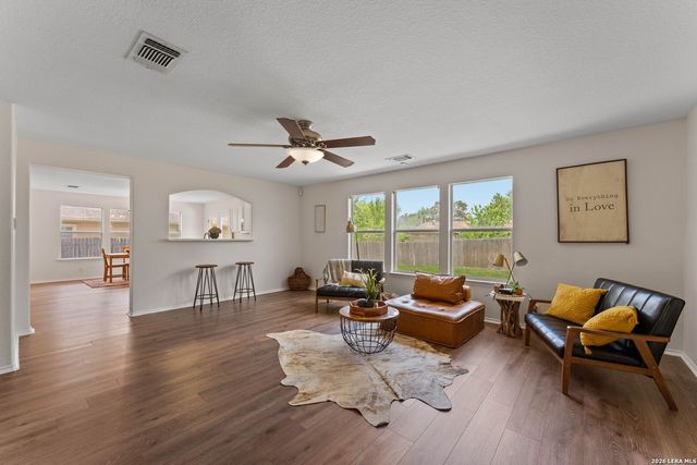 3445 Whisper Blf, Schertz, TX 78108
