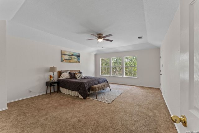3445 Whisper Blf, Schertz, TX 78108