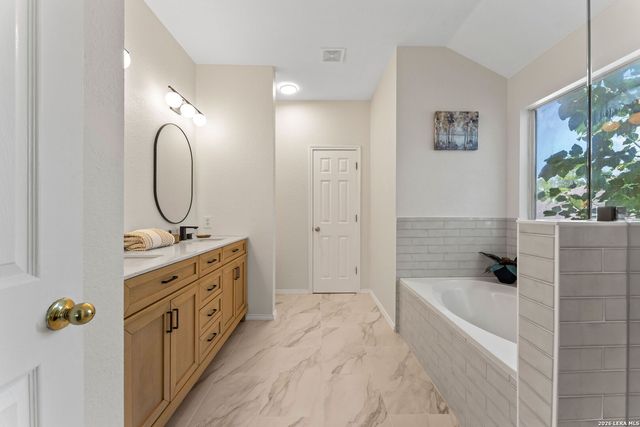 3445 Whisper Blf, Schertz, TX 78108