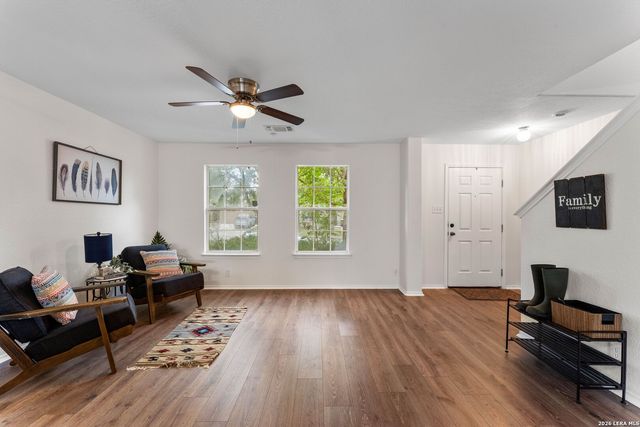 3445 Whisper Blf, Schertz, TX 78108