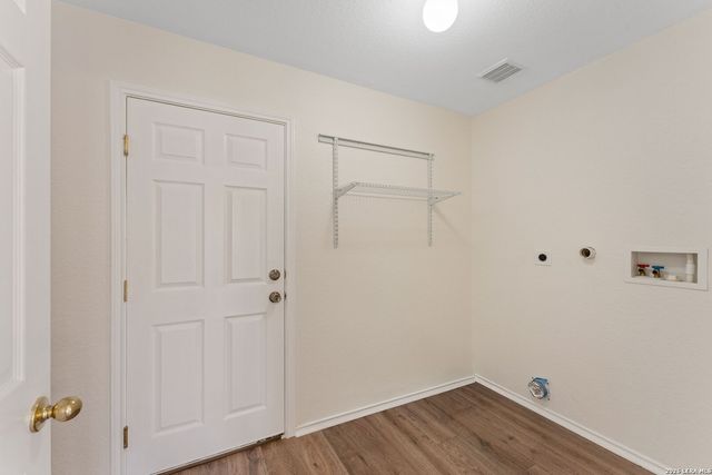 3445 Whisper Blf, Schertz, TX 78108