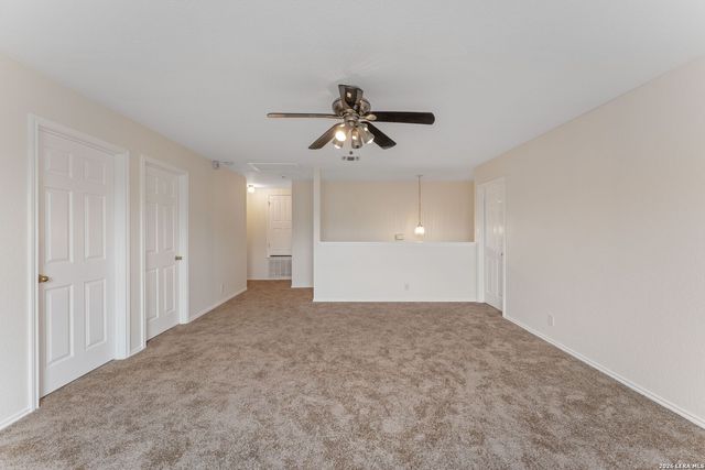3445 Whisper Blf, Schertz, TX 78108