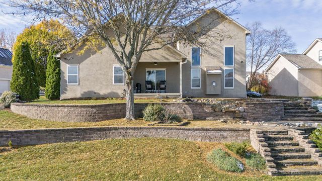 7601 Overland Trail, Delaware, OH 43015