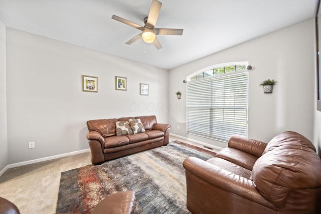 7601 Overland Trail, Delaware, OH 43015