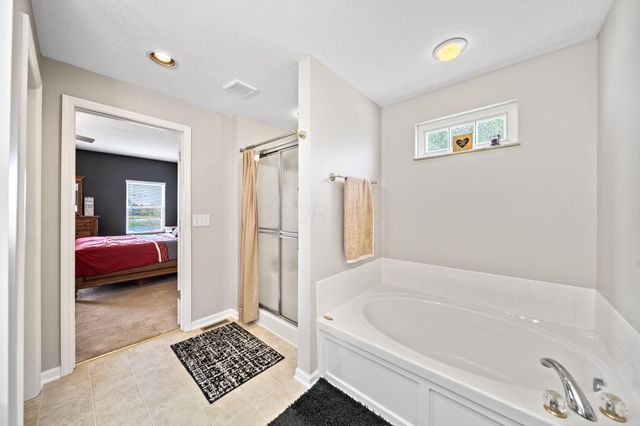 7601 Overland Trail, Delaware, OH 43015