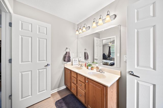 7601 Overland Trail, Delaware, OH 43015