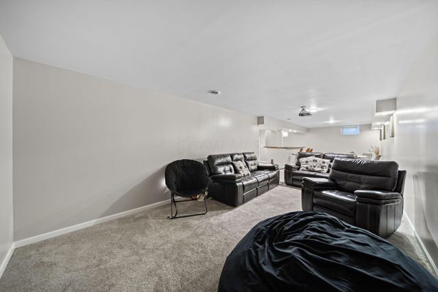 7601 Overland Trail, Delaware, OH 43015