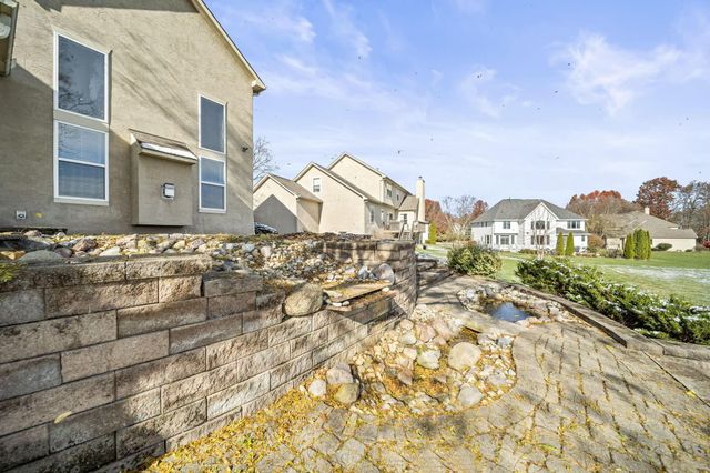 7601 Overland Trail, Delaware, OH 43015