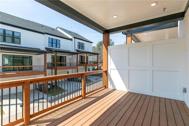 5011 Hartwell Place, Alpharetta, GA 30009