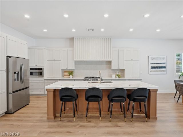 363 Molinetto Street, Las Vegas, NV 89138