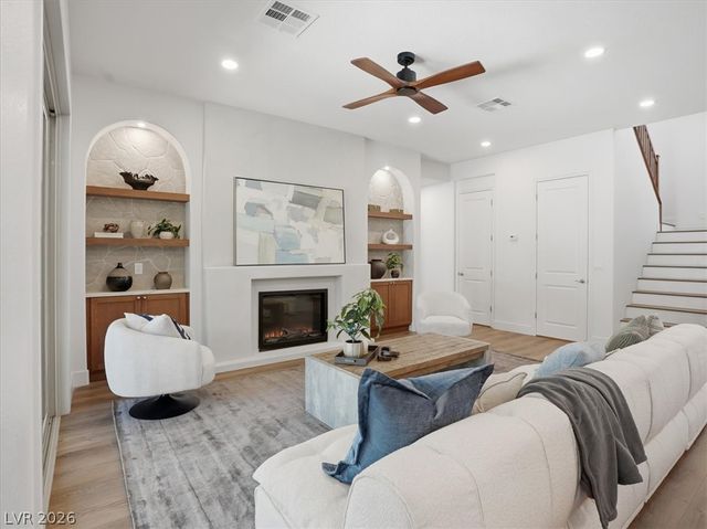 363 Molinetto Street, Las Vegas, NV 89138