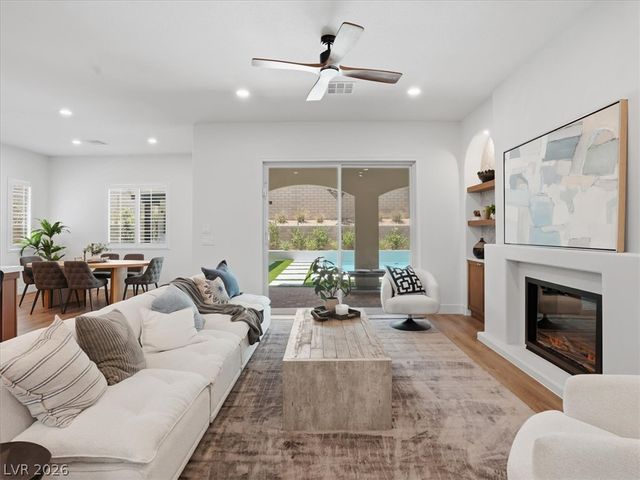 363 Molinetto Street, Las Vegas, NV 89138