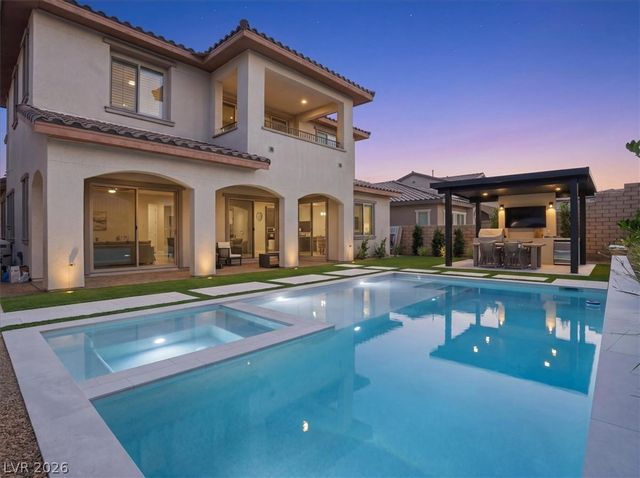 363 Molinetto Street, Las Vegas, NV 89138
