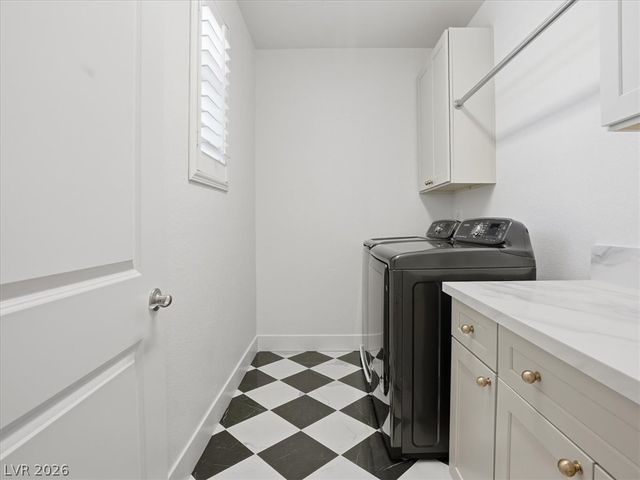 363 Molinetto Street, Las Vegas, NV 89138