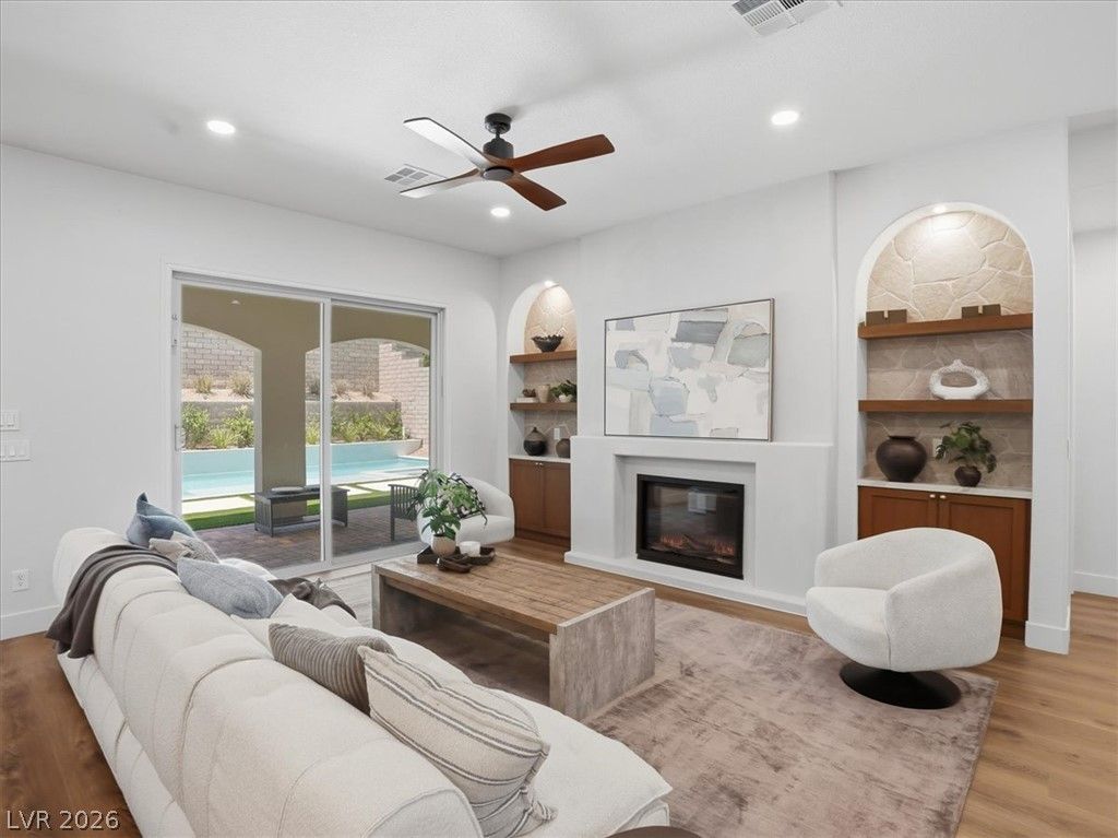 363 Molinetto Street, Las Vegas, NV 89138