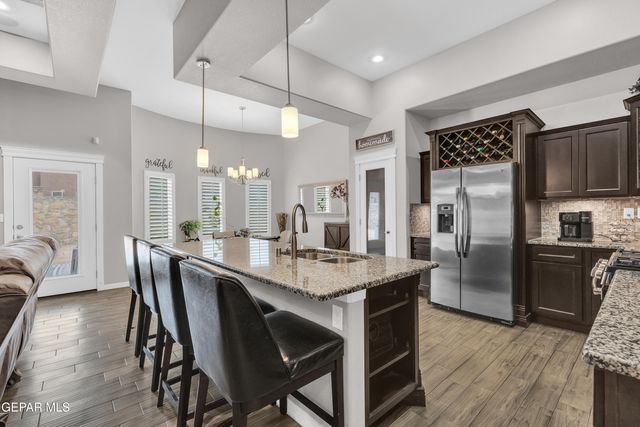 14660 HUNTERS GROVE Avenue, El Paso, TX 79938