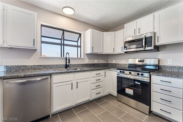 4243 Helen Avenue, Las Vegas, NV 89130