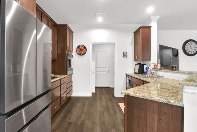 6111 Hamilton Meadows Way, Tyler, TX 75703