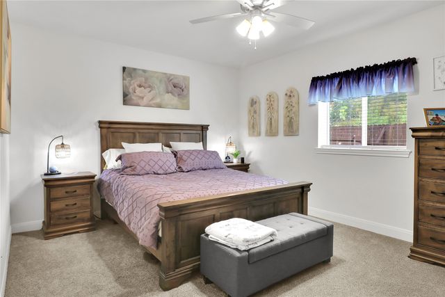 6111 Hamilton Meadows Way, Tyler, TX 75703