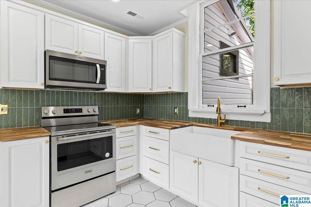 109 MARGARET STREET, Talladega, AL 35160