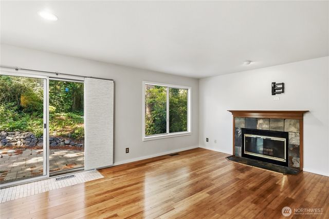 10715 Hillsboro Drive NW, Silverdale, WA 98383