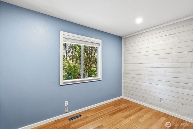 10715 Hillsboro Drive NW, Silverdale, WA 98383