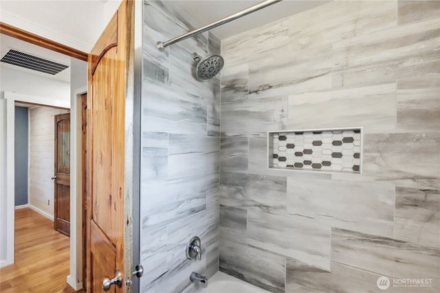 10715 Hillsboro Drive NW, Silverdale, WA 98383