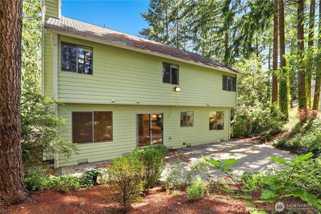 10715 Hillsboro Drive NW, Silverdale, WA 98383