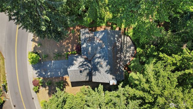 10715 Hillsboro Drive NW, Silverdale, WA 98383