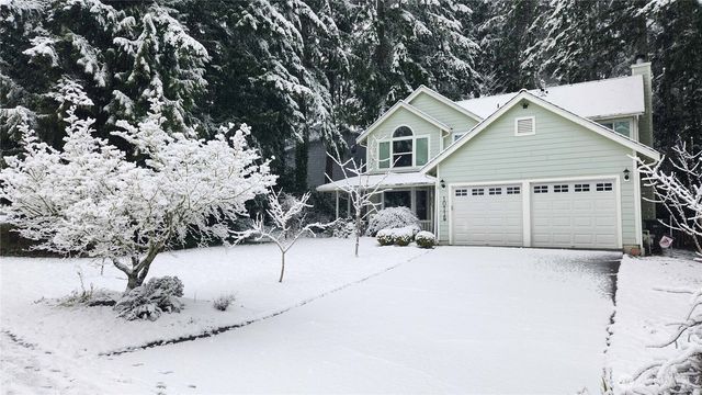 10715 Hillsboro Drive NW, Silverdale, WA 98383