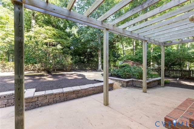 707 Coralview Ct, Midlothian, VA 23114