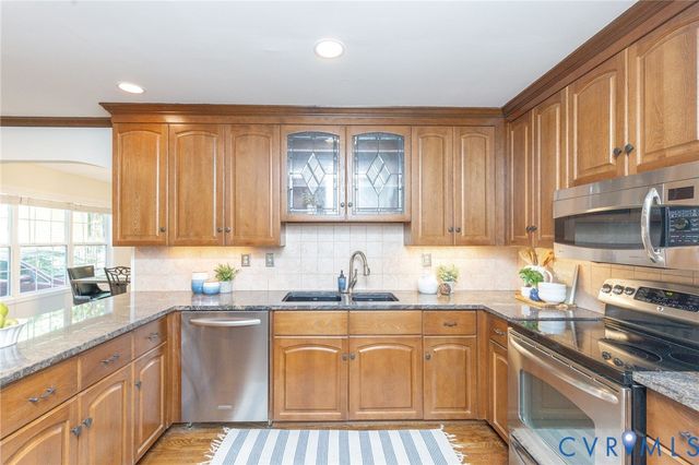707 Coralview Ct, Midlothian, VA 23114
