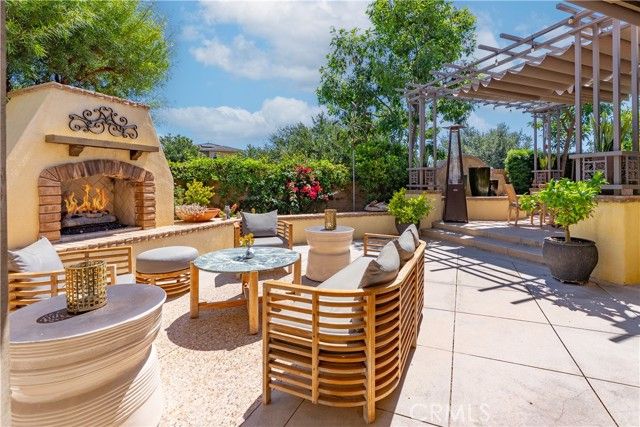 10 Alza Street, Rancho Mission Viejo, CA 92694