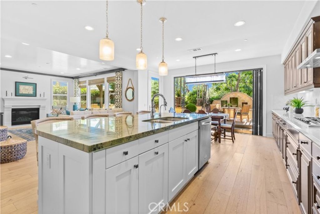 10 Alza Street, Rancho Mission Viejo, CA 92694