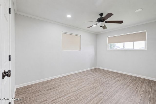 916 Heart D Farm Road, Youngsville, LA 70592