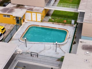 1500 CRESCENT Circle B215, Lake Park, FL 33403