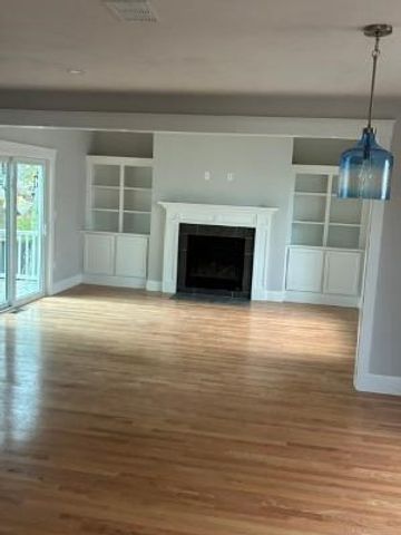 17 Jessica Lane, Weymouth, MA 02190