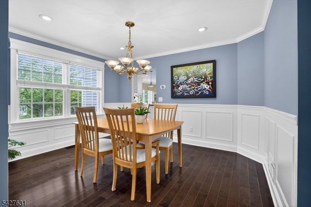 44 Fisher Dr, Hillsborough Twp., NJ 08844