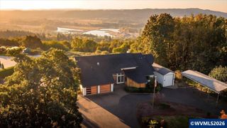 4000 Eola Dr NW, Salem, OR 97304