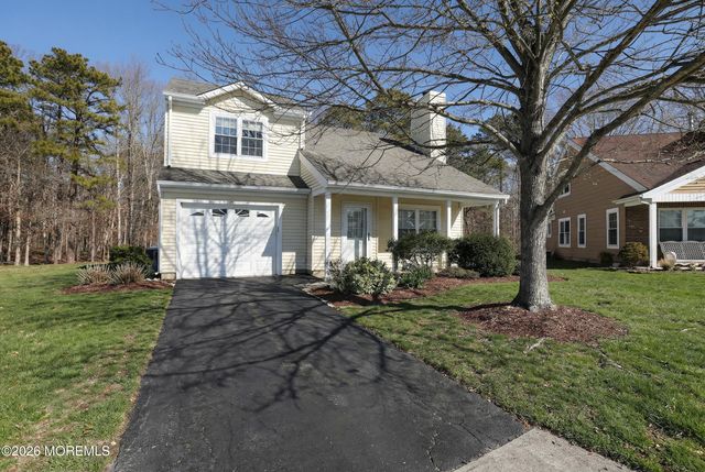 25 Beechwood Court, Barnegat, NJ 08005
