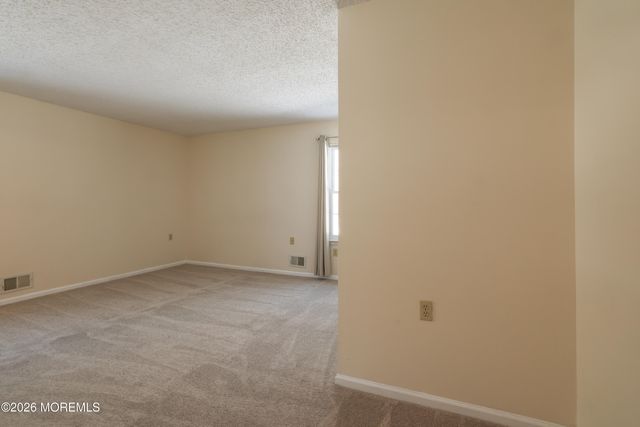 25 Beechwood Court, Barnegat, NJ 08005