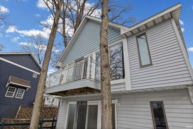 11914 W Breezy Point Drive, Monticello, IN 47960