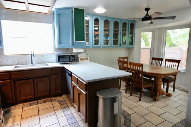 18864 Jayhawk Dr, Penn Valley, CA 95946